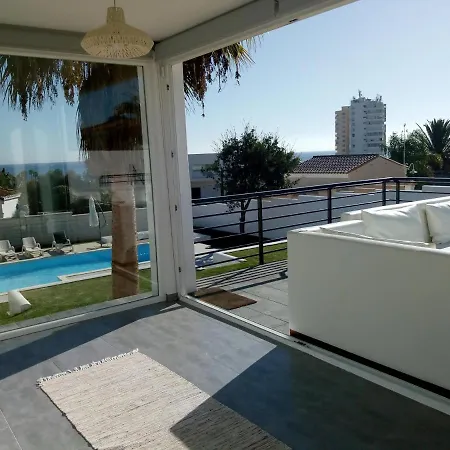 Torreguadiaro - 2 Mins Walk From The Bars And Restaurants Villa *
