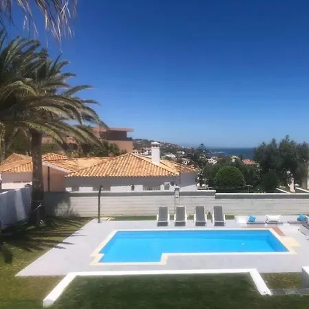 Villa Torreguadiaro - 2 Mins Walk From The Bars And Restaurants San Roque (Andalucia)