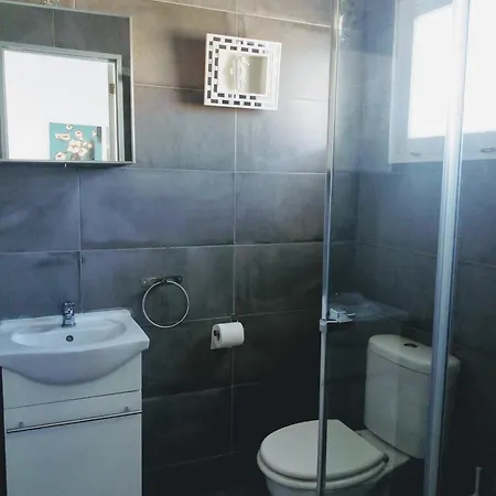 Torreguadiaro - 2 Mins Walk From The Bars And Restaurants Villa San Roque (Andalucia)