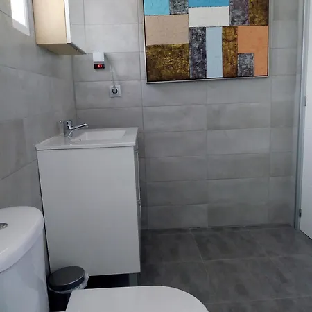 Villa Torreguadiaro - 2 Mins Walk From The Bars And Restaurants San Roque (Andalucia)