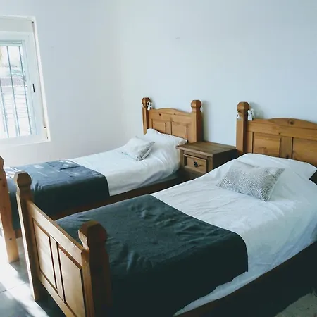 Villa Torreguadiaro - 2 Mins Walk From The Bars And Restaurants San Roque (Andalucia)