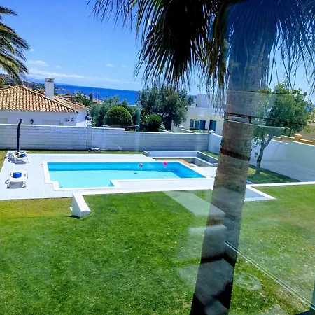 Torreguadiaro - 2 Mins Walk From The Bars And Restaurants San Roque (Andalucia)